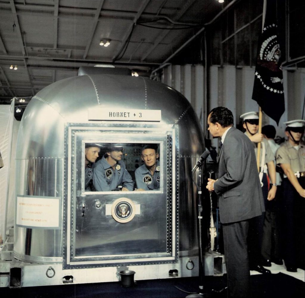 30 Historic and Stunning Photos From The Space Race - Kate Knows