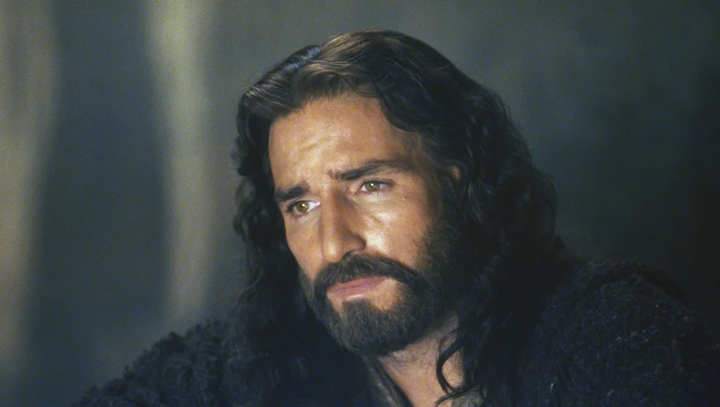 Jim Caviezel – The Passion of the Christ (2004)